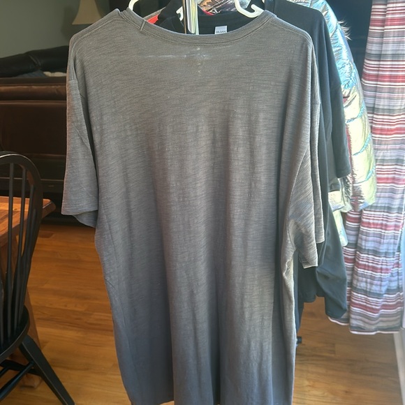 UGA t shirt - Picture 3 of 3